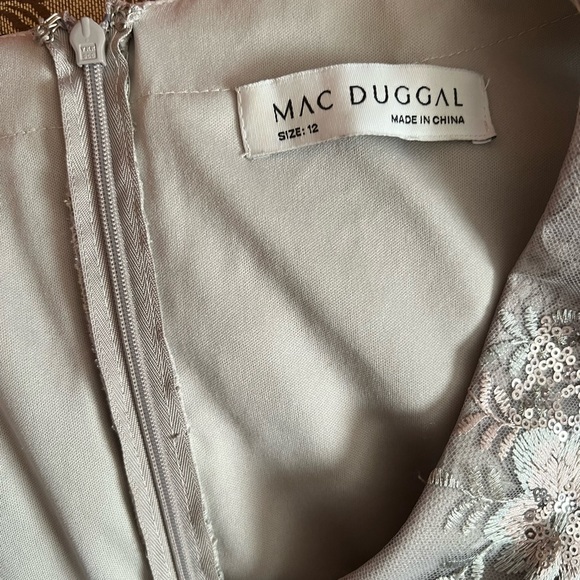 Size 12 - Picture 8 of 8